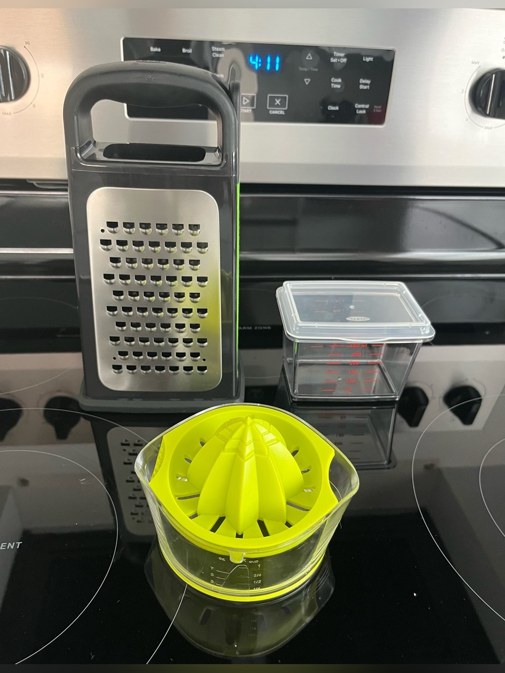 NWOT OXO Etched Box Grater With Removable Zester & Citrus Juicer